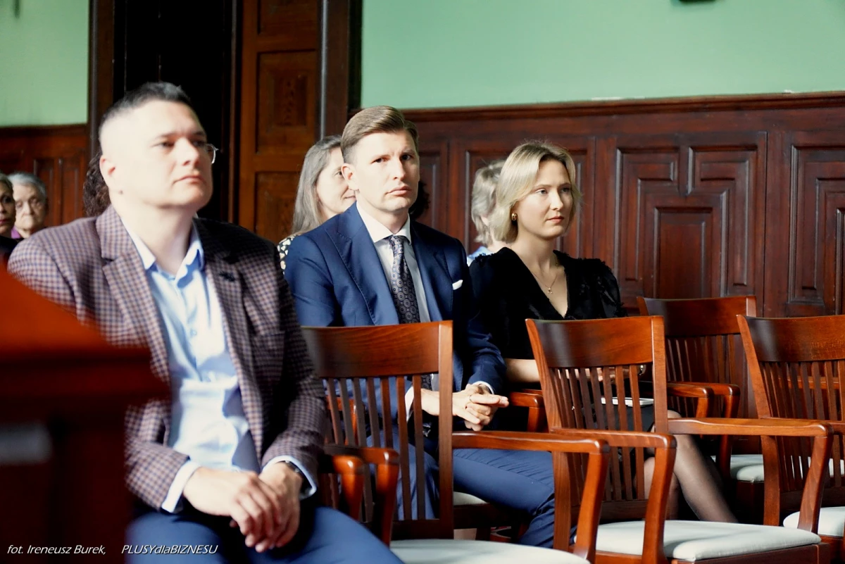 Wyłoniono laureatów Konkursu Skrzydła Merkurego (Merkurova křídla) organizowanego przez Izbą Gospodarczą w Opawie — 16