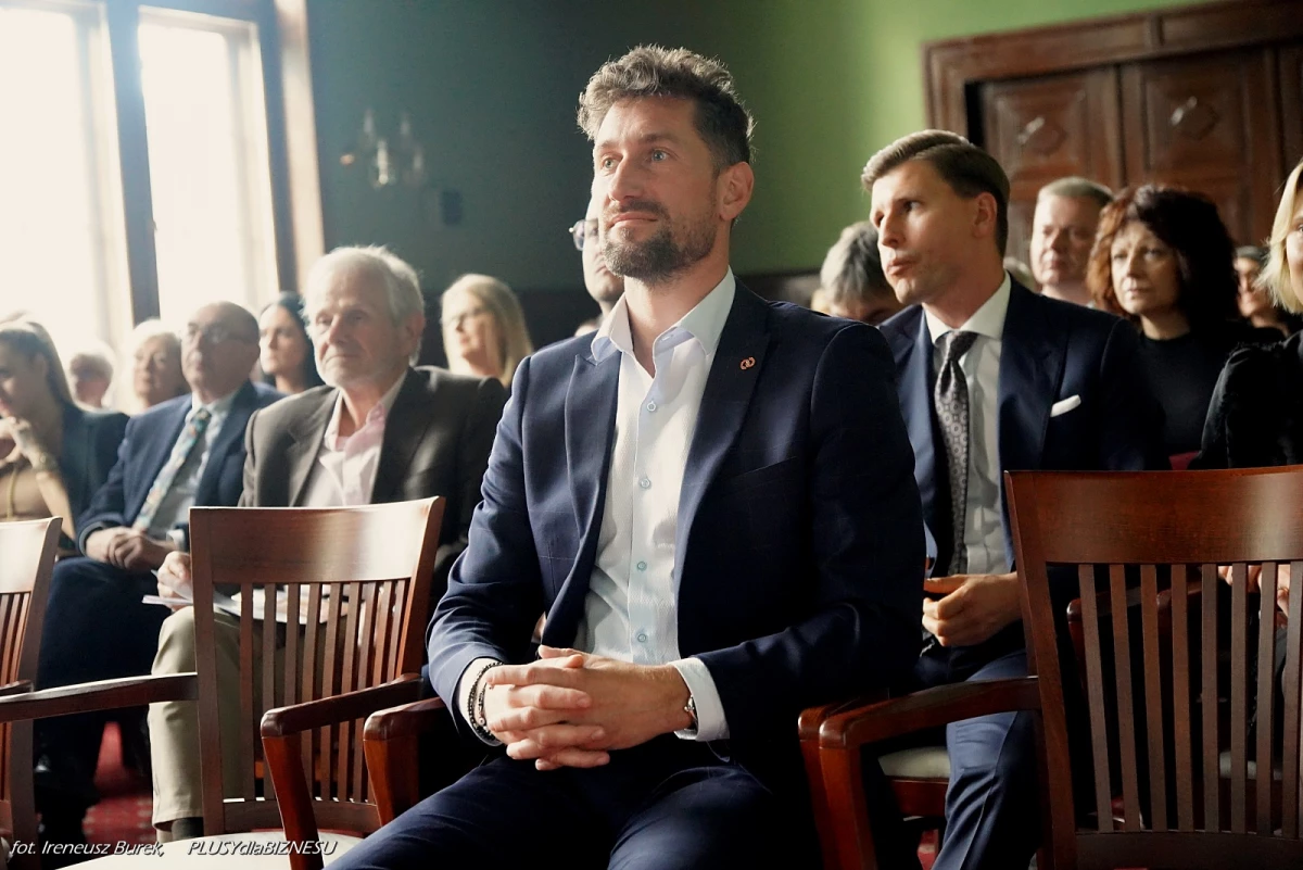 Wyłoniono laureatów Konkursu Skrzydła Merkurego (Merkurova křídla) organizowanego przez Izbą Gospodarczą w Opawie — 28