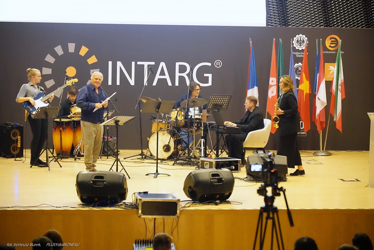 Gala wręczenie nagród - Międzynarodowe Targi Wynalazków i Innowacji INTARG Katowice  — 22