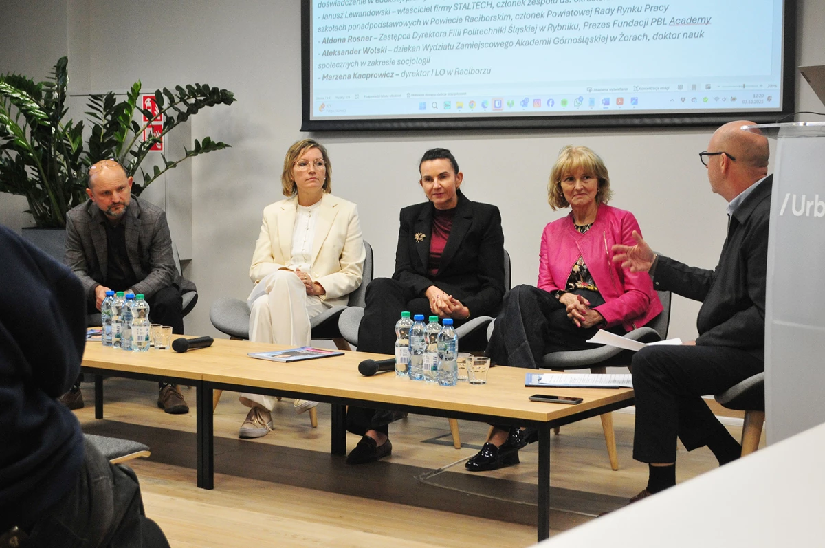 Synergia, która się opłaca – jak połączyć szkoły, samorządy i biznes? Raciborskie Rozmowy o Rozwoju II — 12