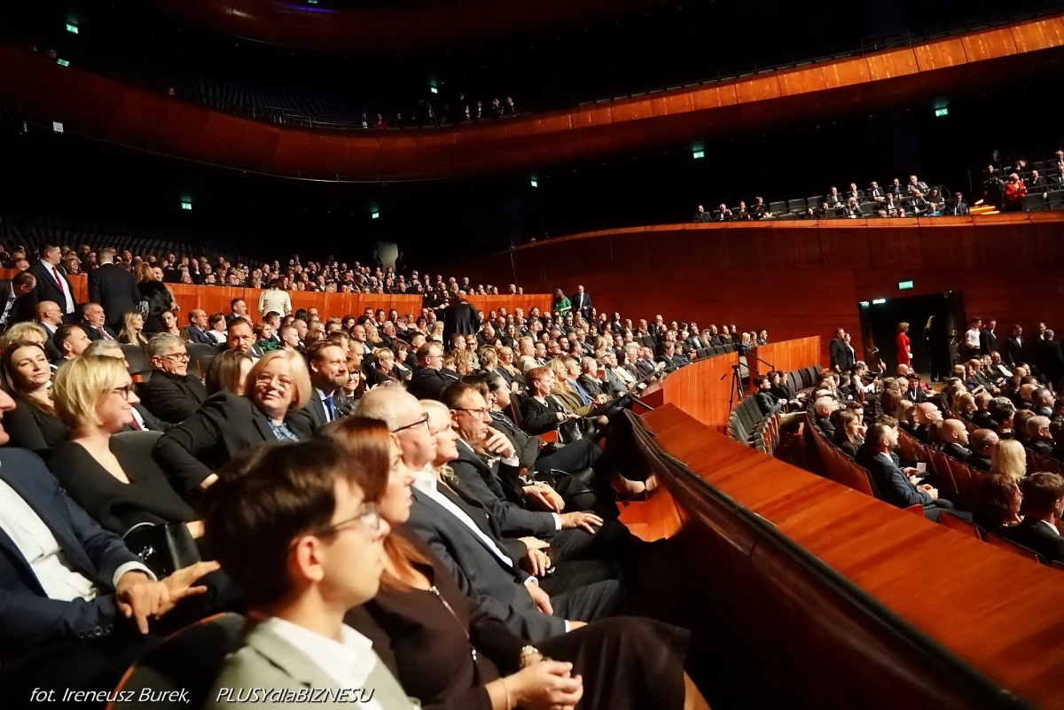Gala Społeczności oraz 35 lat Regionalnej Izby Gospodarczej w Katowicach — 15