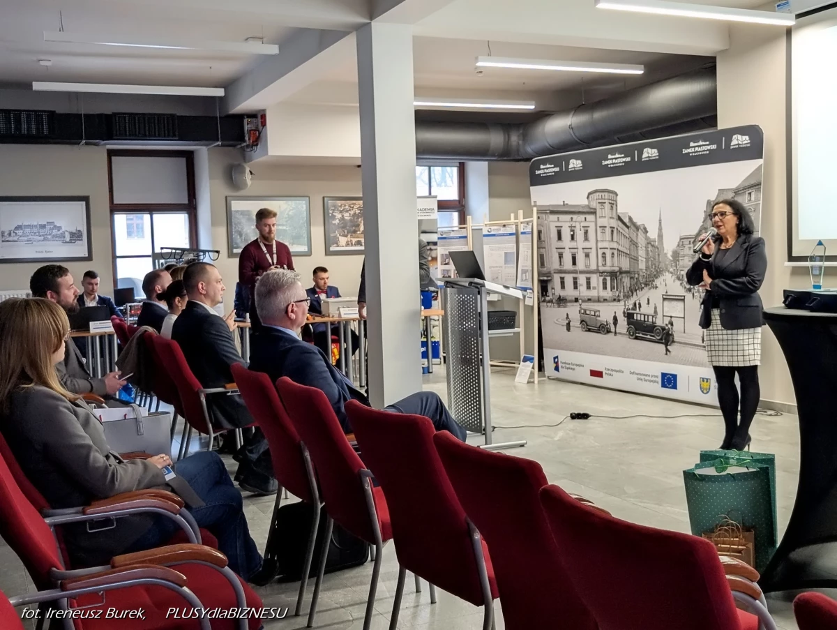 Studenci ANS w Raciborzu zaprezentowali innowacyjne projekty inżynierskie — 8