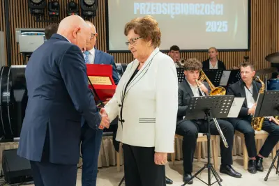 Liderzy przedsiębiorczości z powiatu wodzisławskiego wyróżnieni — 17