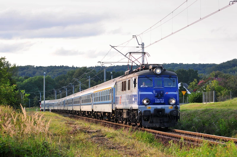 Cztery warianty linii kolejowej nr 170 przez Jastrzębie-Zdrój