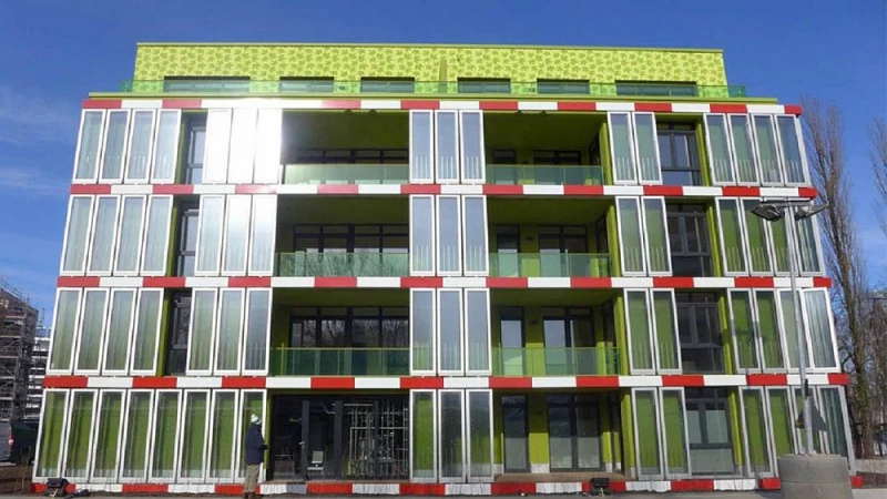 Pierwszy na świecie budynek zasilany glonami w Hamburgu