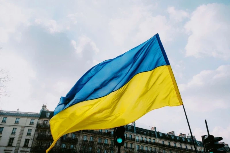 Pracownicy z Ukrainy są zatrudnieni w niemal połowie polskich firm