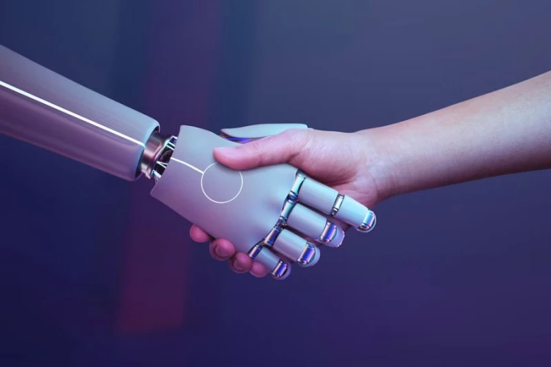 Zawody najbardziej zagrożone przez robotyzację i sztuczną inteligencję