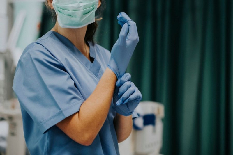 Listopad przyniósł mniej ofert pracy, choć widać pierwsze sygnały stabilizacji Listopad przyniósł mniej ofert pracy, choć widać pierwsze sygnały stabilizacji