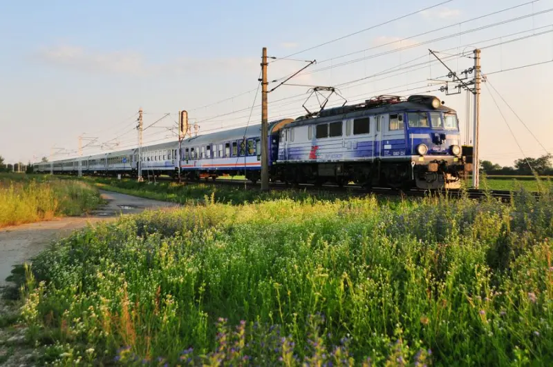 Rekordowe półrocze kolei. PKP Intercity i Polregio z większą liczbą pasażerów Rekordowe półrocze kolei. PKP Intercity i Polregio z większą liczbą pasażerów
