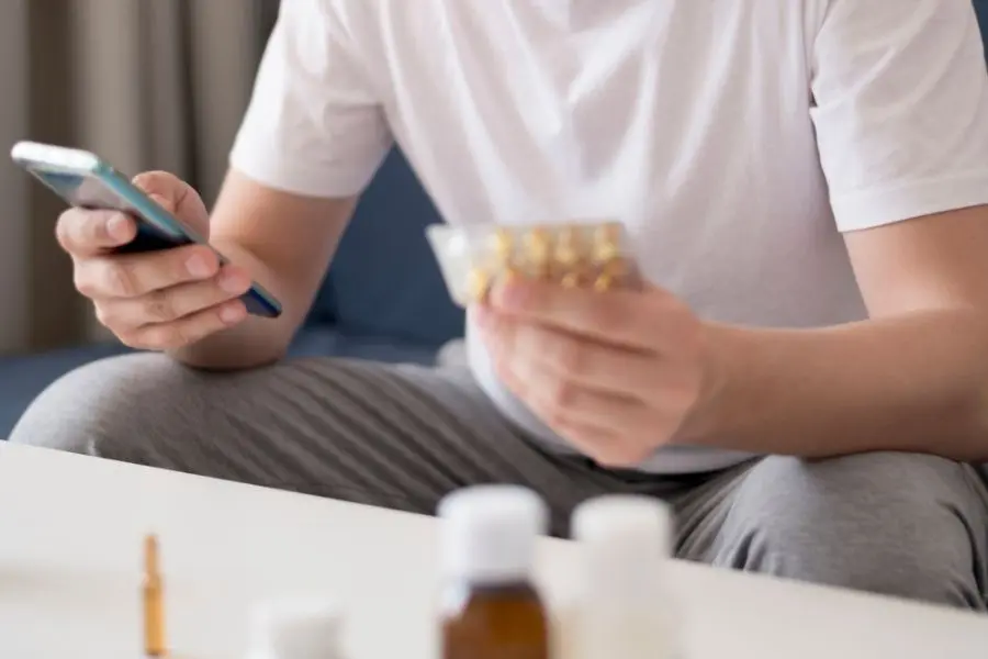 Choroba na urlopie? Zwolnienie lekarskie przerywa wypoczynek