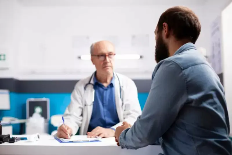 Ślązacy na chorobowym. Ponad 17,5 mln dni nieobecności w pracy