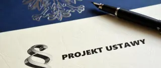 Rząd przyjął projekt ustawy o podatku od nadzwyczajnych zysków ze zbycia paliw ciekłych