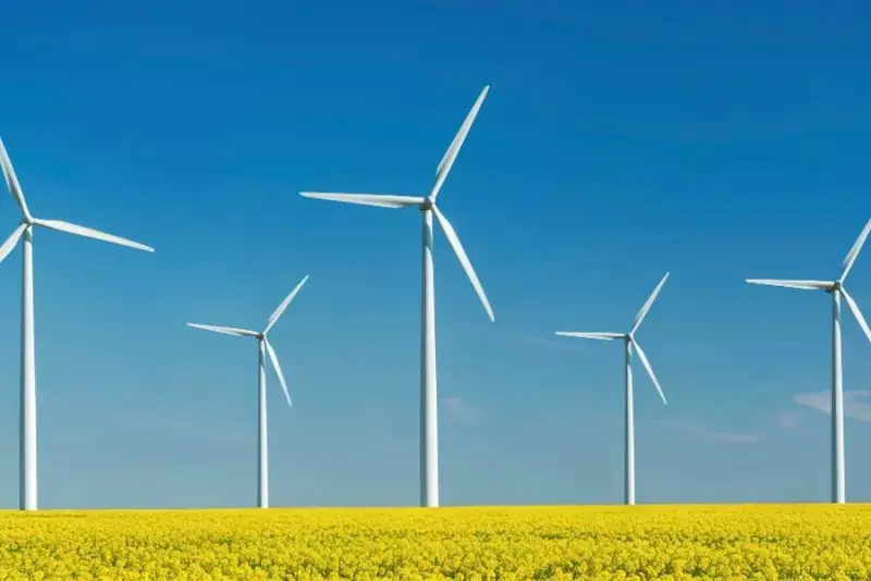 Polski przemysł płaci za ETS więcej niż firmy w UE. Chodzi o ceny energii