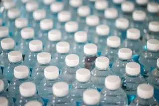 72% Polaków uważa, że system kaucyjny ogranicza ilość śmieci