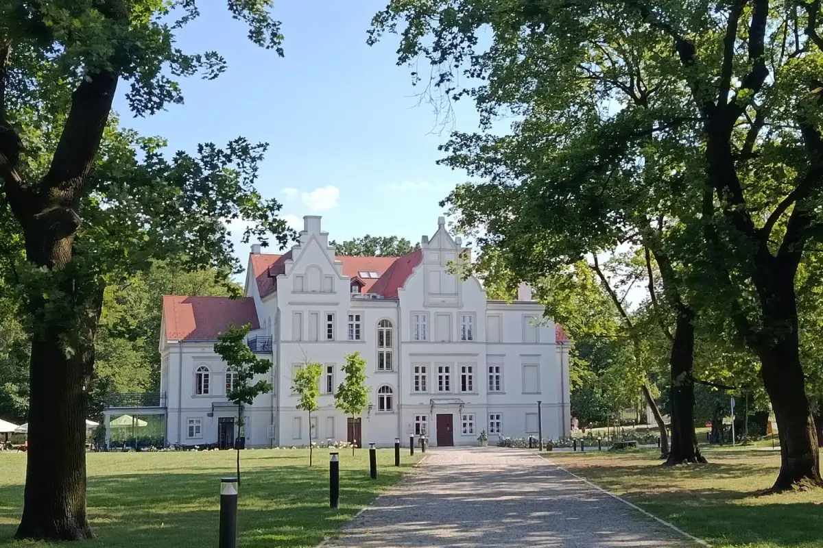 Pałac w Baranowicach