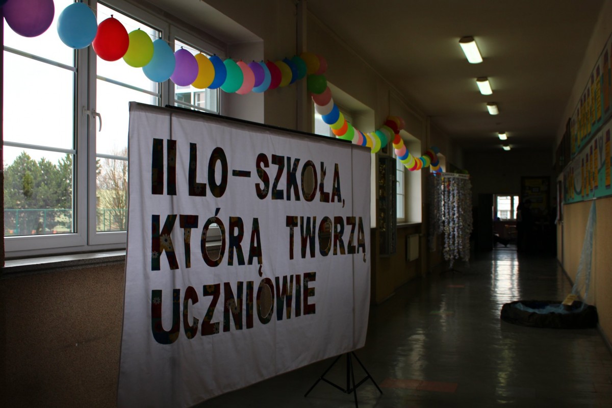 II LICEUM OGÓLNOKSZTAŁCĄCE IM. ADAMA MICKIEWICZA