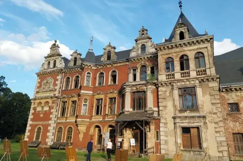 Krowiarki szykują jesienne święto wina i ognia. Pałacowy park otworzy się dla gości