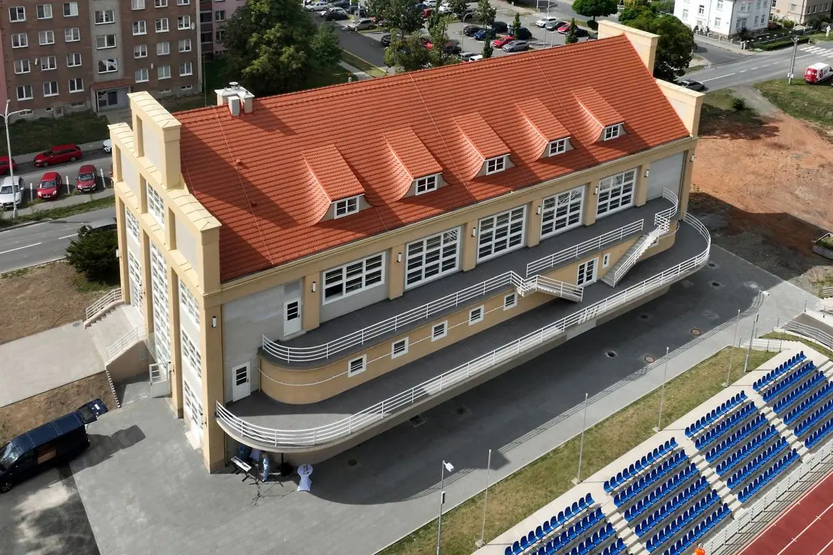 Historyczna hala sportowa w Karniowie ponownie otwarta