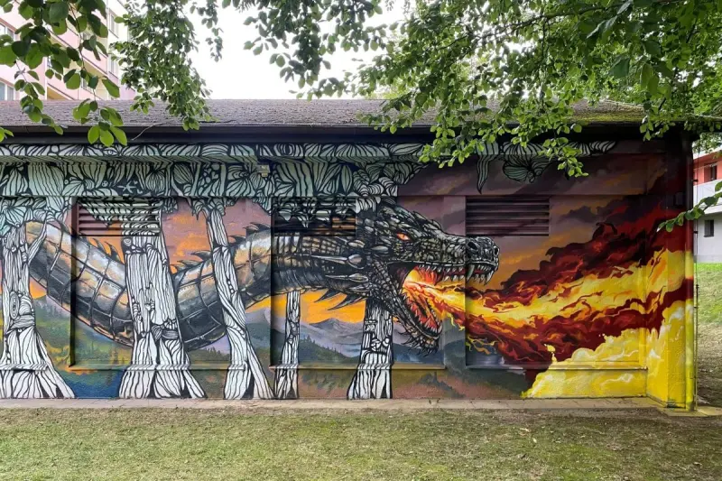 Nowy mural w Trzyńcu – artystyczny hołd dla miasta i jego legend